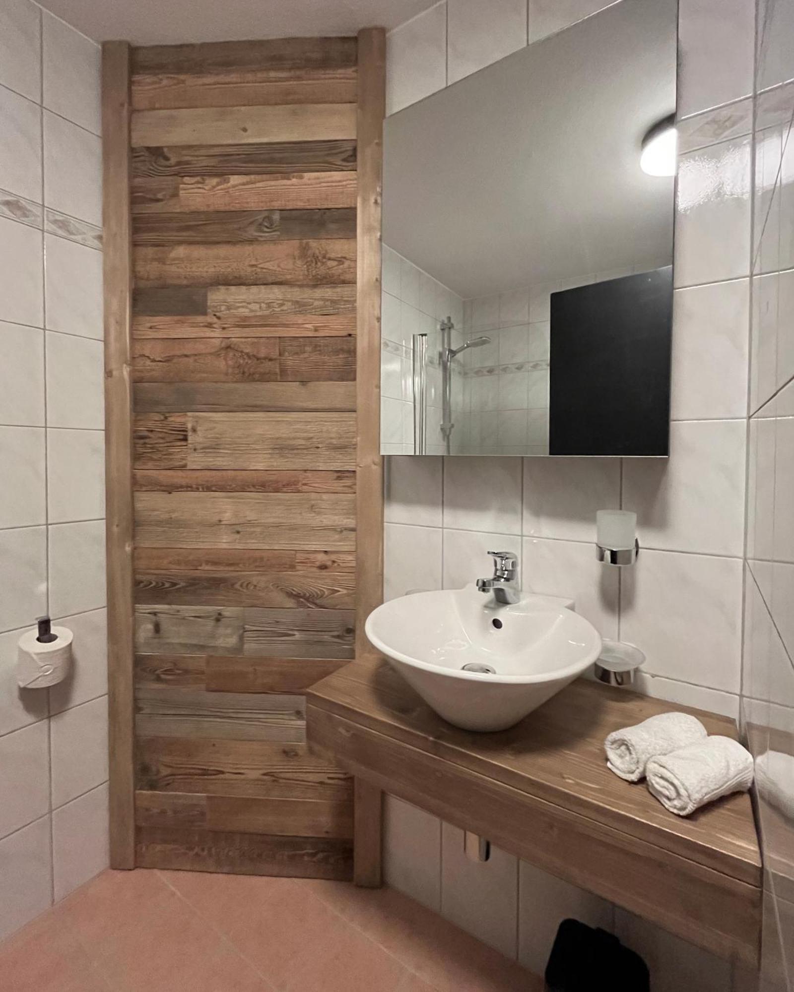 Les Cerfs - Appartement & Studio - Anzere Room photo